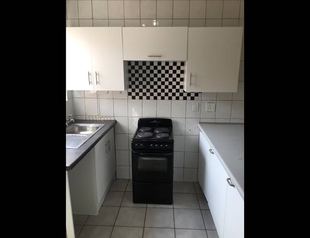 2 BEDROOM APARTMENT TO LET IN VORNA VALLEY